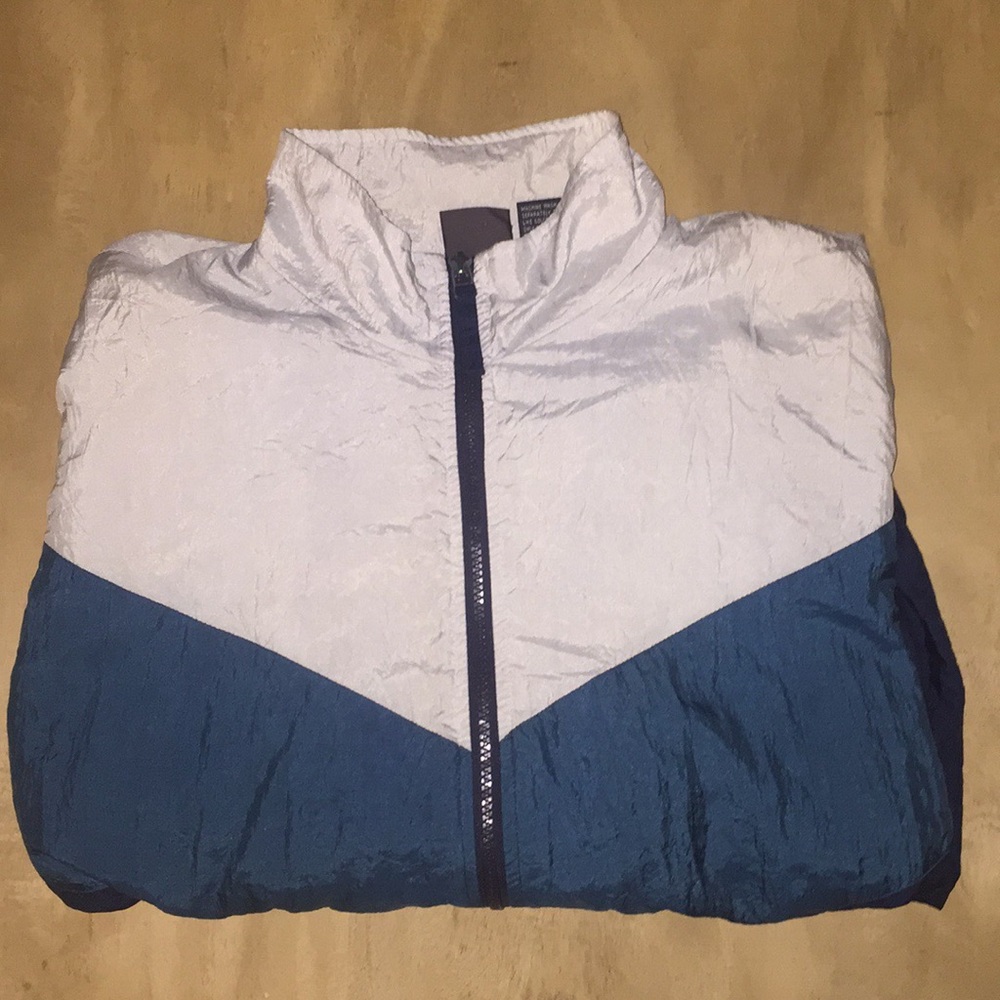 Windbreaker jacket - Picture 9 of 9